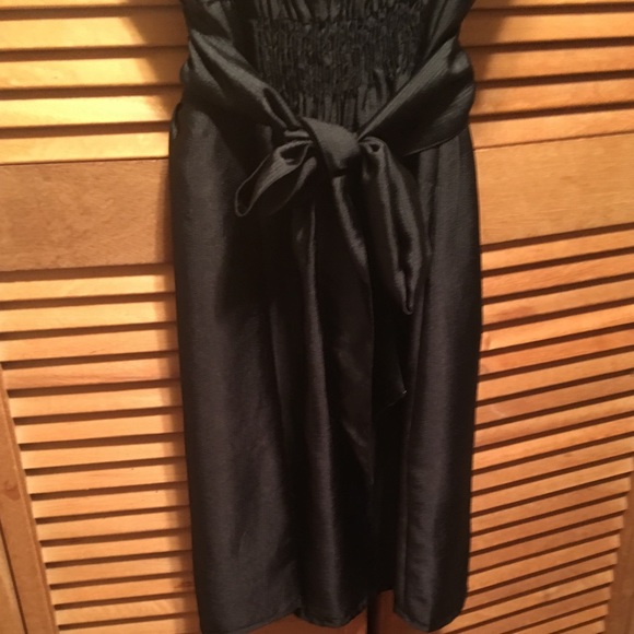 H&M Black Scoop Neckline Dress - Picture 8 of 8